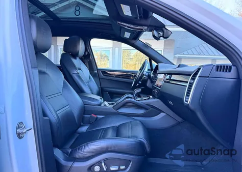 2019 Porsche Cayenne из США, поврежденный, VIN WP1AA2AY2KDA00870